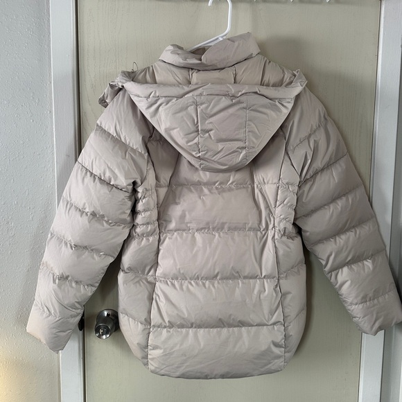 Athleta Downtown Puffer Jacket NWOT -L - Picture 4 of 6